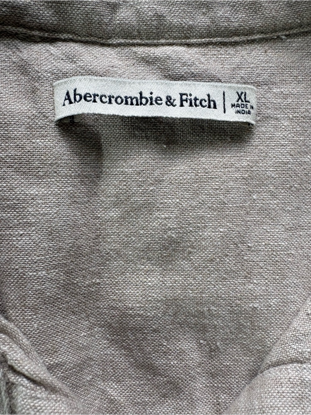 Abercrombie & Fitch Taupe Button-Front Pocket Shirt Dress - Picture 7 of 9